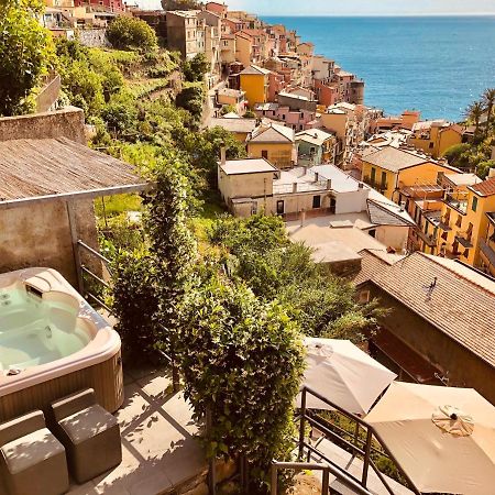 La Torretta Lodge Μαναρόλα Εξωτερικό φωτογραφία